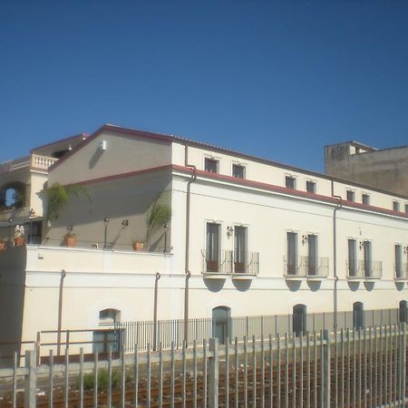 Palazzo Reginella Aparthotel Bovalino Marina Exteriör bild
