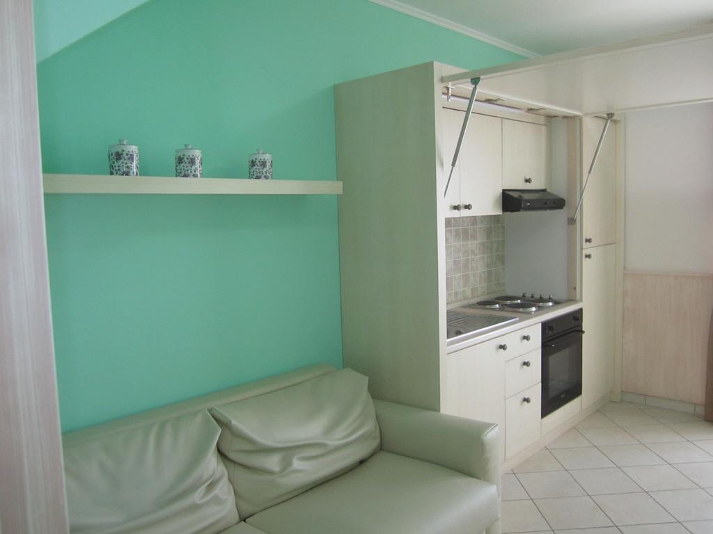 Palazzo Reginella Aparthotel Bovalino Marina Rum bild