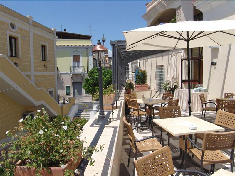 Palazzo Reginella Aparthotel Bovalino Marina Exteriör bild